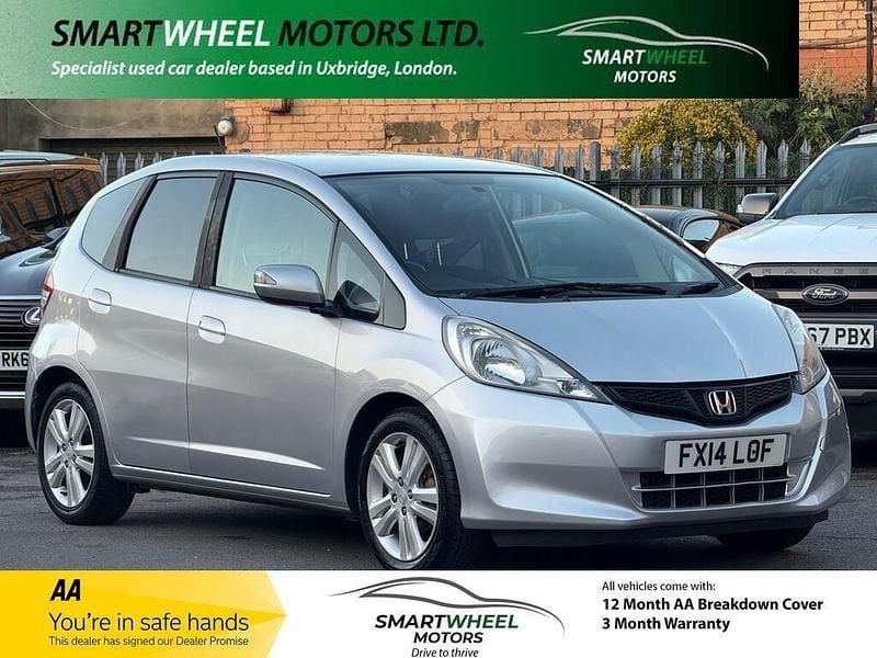 Silver Used 2014 Honda Jazz ES Hatchback | £5,640 (Fair price) - Image 1/4