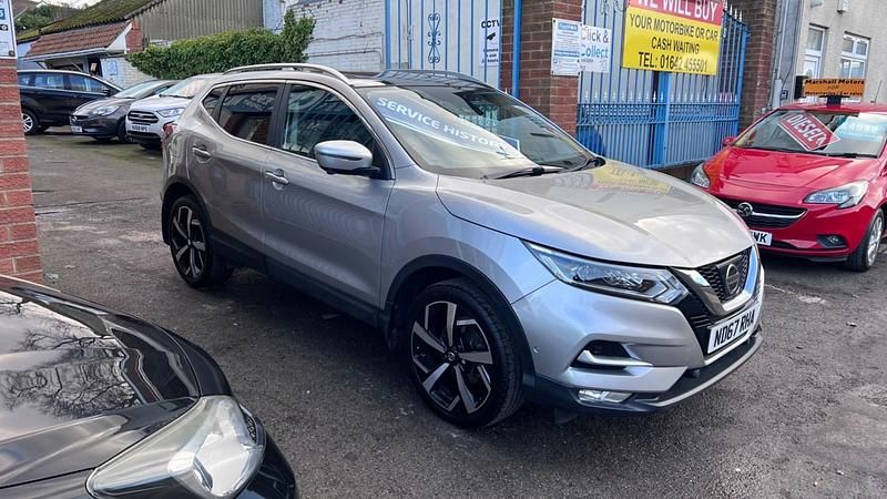 Used Nissan Qashqai Tekna 2018 Silver SUV