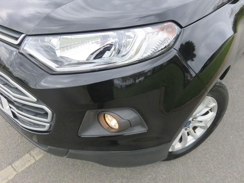Używany Ford Ecosport Zetec 112 KM (82 kW) 2017 Czarny SUV
