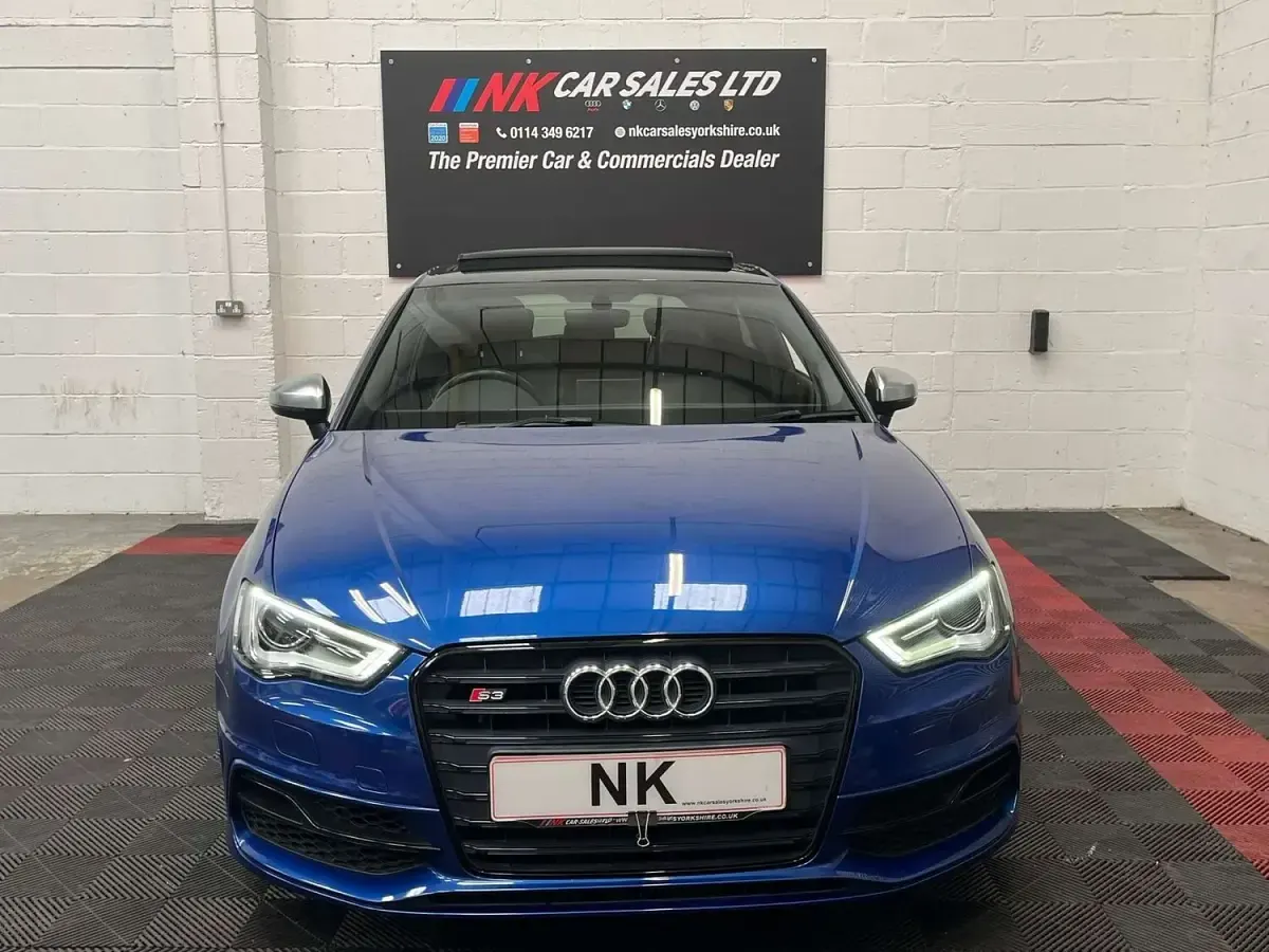 Used Audi S3 Sportback Performance 300 HP (220 kW) 2015 Blue Hatchback