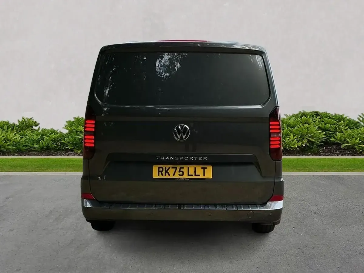 Used VW T7 Pro 170 HP (125 kW) 2025 Grey Van