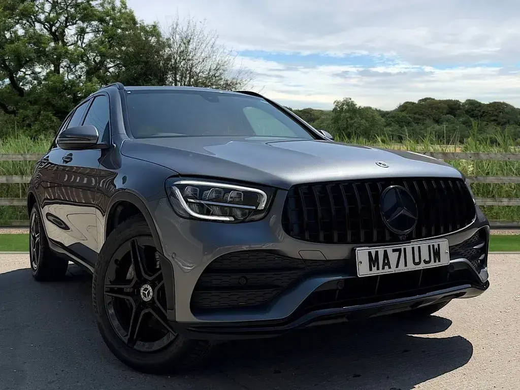 Used Mercedes GLC220 AMG line 194 HP (142 kW) 2021 Grey SUV