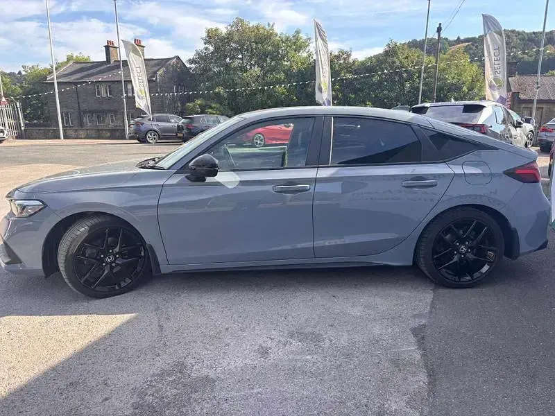 Used Honda Civic Sport 184 HP (135 kW) 2023 Grey Hatchback