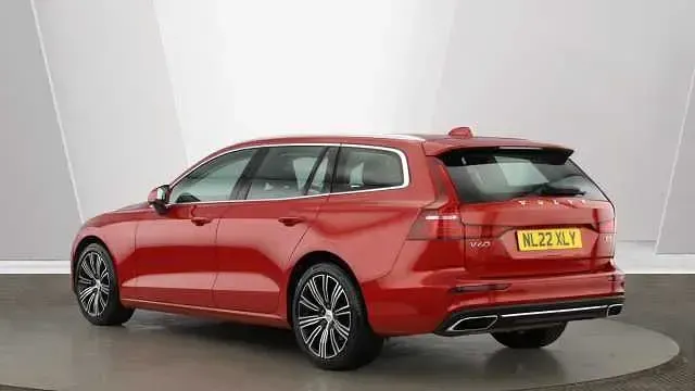 Used Volvo V60 Inscription 163 HP (119 kW) 2022 Fusion red Estate