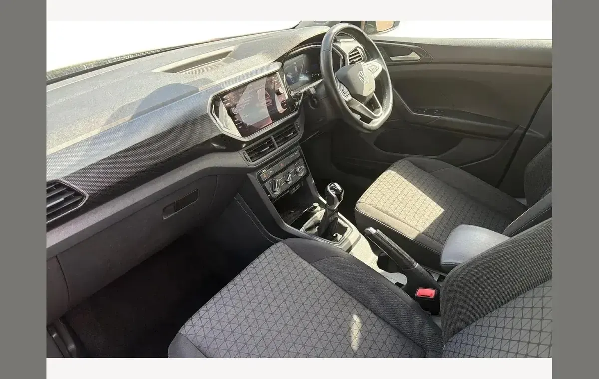 Used VW T-Cross SE 95 HP (69 kW) 2023 Black SUV
