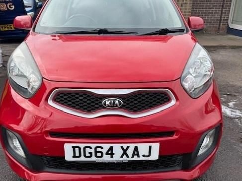 Used Kia Picanto 68 HP (50 kW) 2014 Red Hatchback