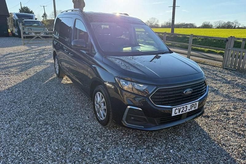 Used Ford Tourneo Connect Titanium 2023 Blue MPV