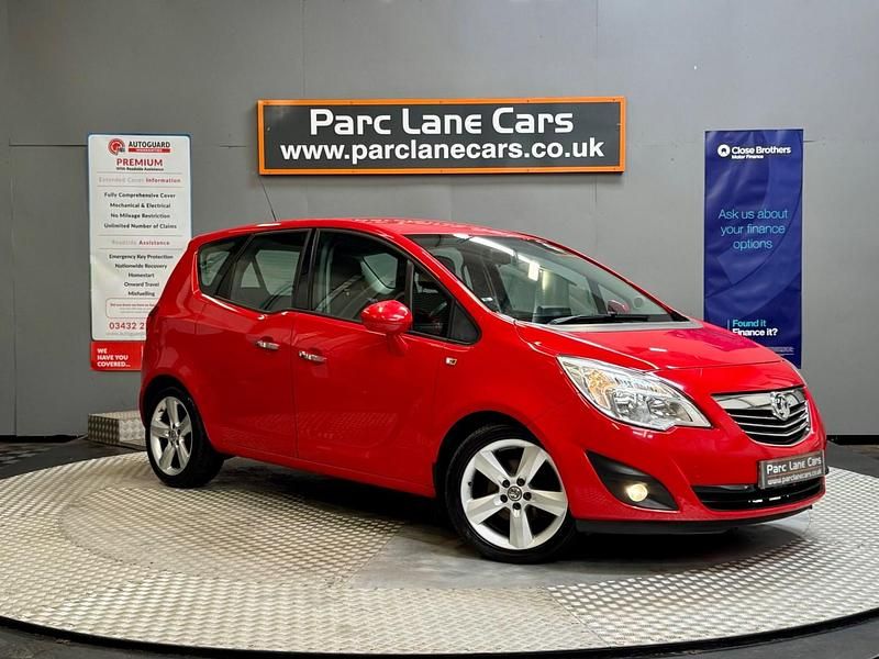 Red Used 2013 Vauxhall Meriva MPV | £3,499 (A bit pricey) - Image 1/4