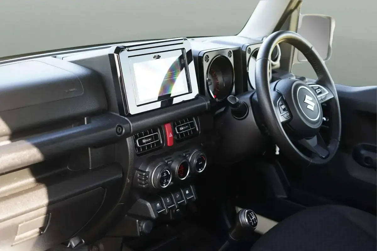 Usado Suzuki Jimny SZ5 102 CV (75 kW) 2019 Beige SUV