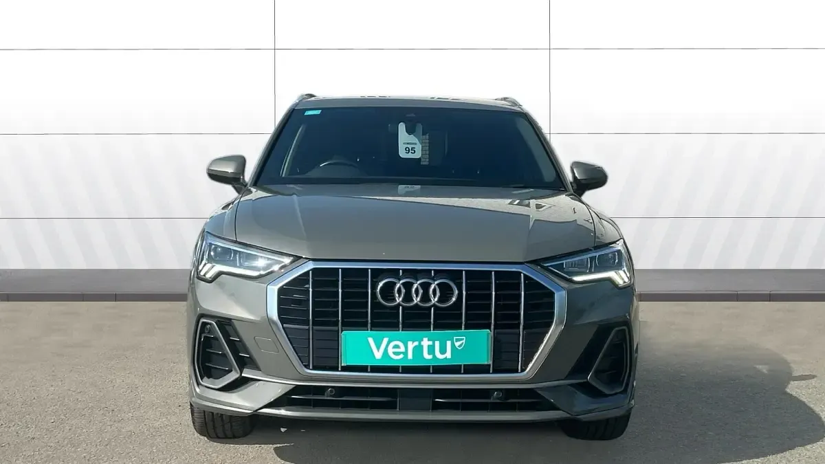 Usado Audi Q3 S-Line 150 HP (110 kW) 2018 SUV