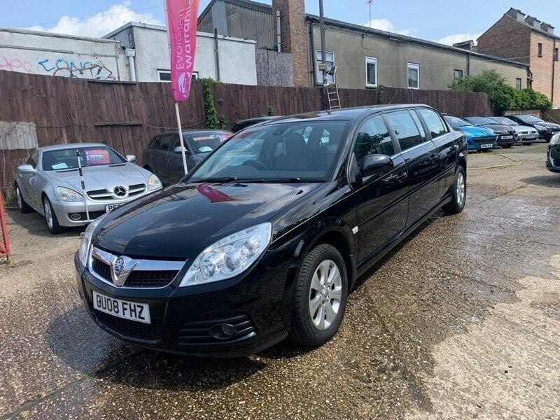 Black Used 2008 Vauxhall Vectra Design Edition Sedan | £3,995 (A bit pricey) - Image 1/4