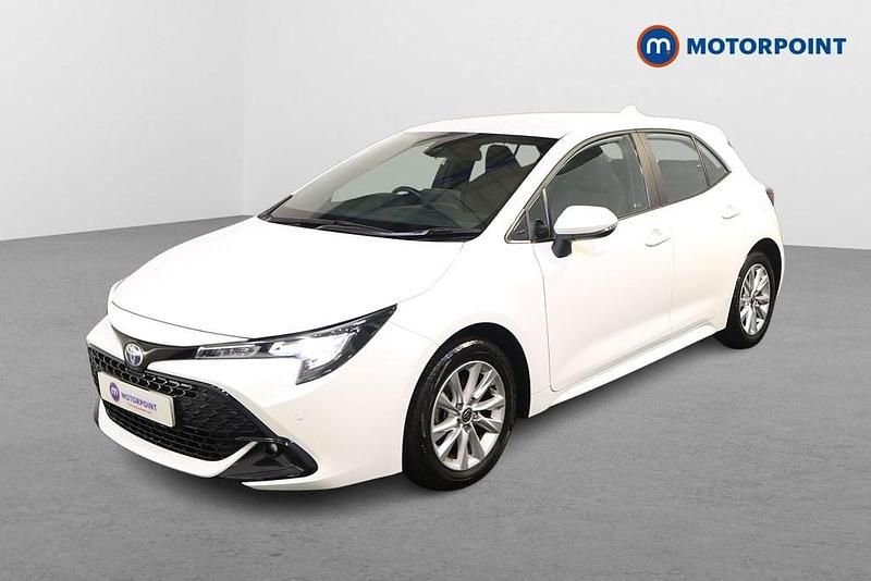 Used Toyota Corolla 2023 White Hatchback
