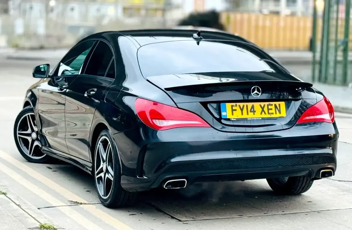 Begagnad Mercedes CLA220 AMG 2014 Svart Sedan