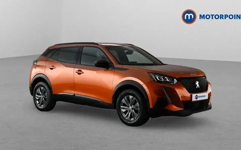 Used Peugeot 2008 Active+ 101 HP (74 kW) 2023 SUV