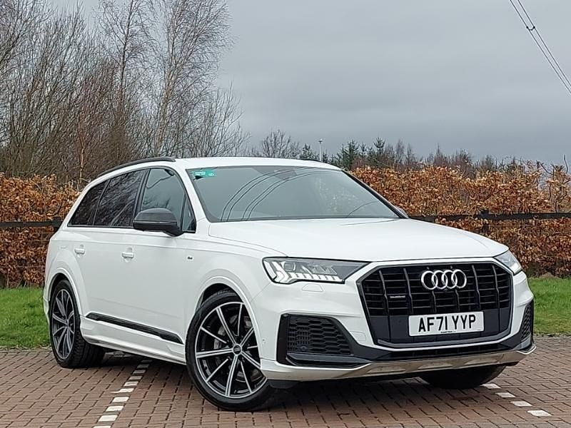 Used Audi Q7 Comfort 381 HP (280 kW) 2021 White SUV