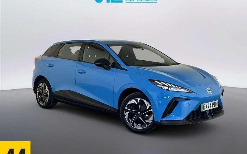 Used MG MG4 EV SE 150 kW (204 HP) 2024 Blue Hatchback