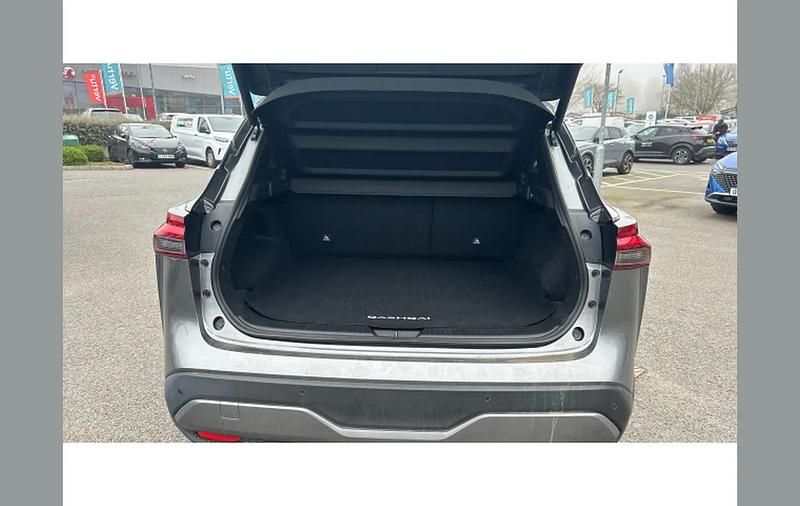 Used Nissan Qashqai Tekna+ 158 HP (116 kW) 2022 Grey SUV
