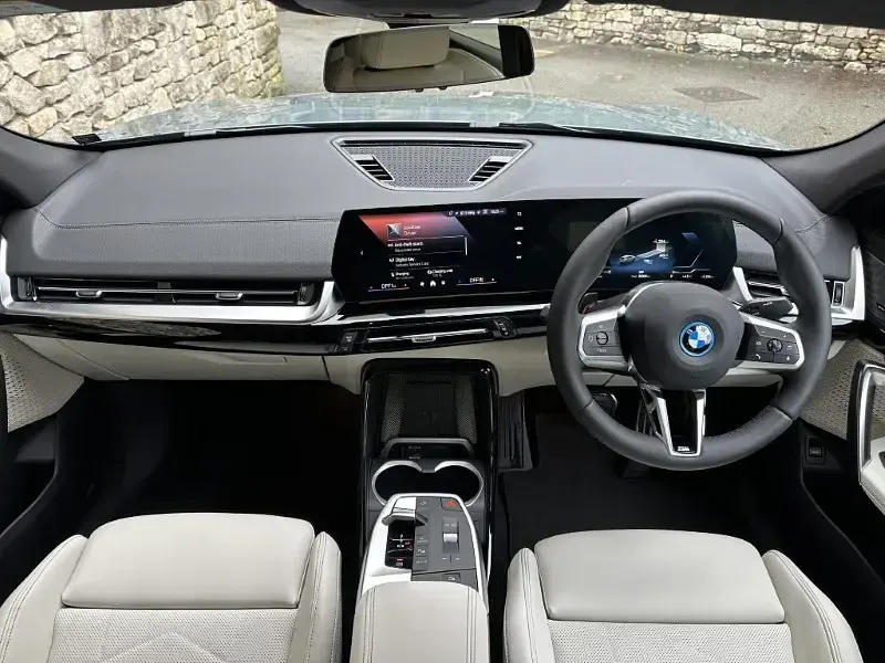 Used BMW iX2 M Sport 279 kW (380 HP) 2025 Green SUV