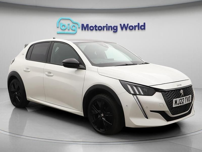 White Used 2022 Peugeot 208 GTi Hatchback | £14,400 (Fair price) - Image 1/4