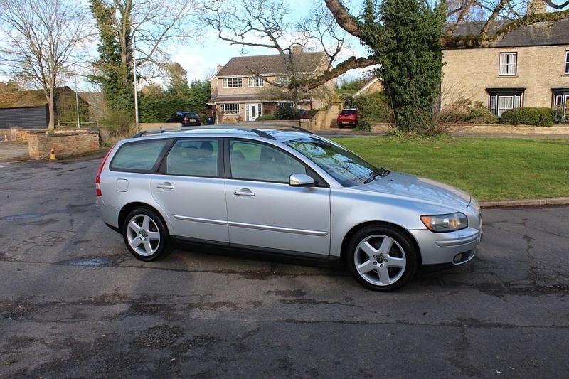 Used Volvo V50 SE 2004 Silver Estate