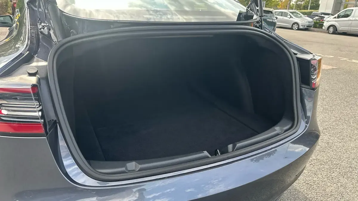 Used Tesla Model 3 Performance 461 kW (627 HP) 2021 Grey Sedan