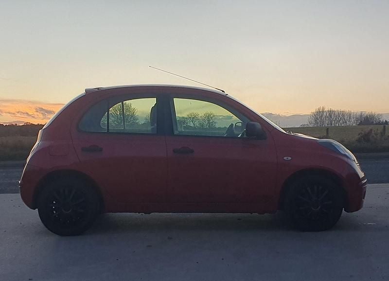 Used Nissan Micra Visia 79 HP (58 kW) 2009 Red Hatchback
