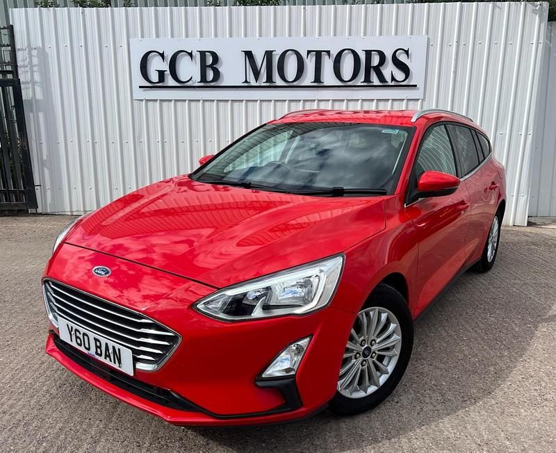 Usado Ford Focus Titanium 2019 Vermelho Carrinha