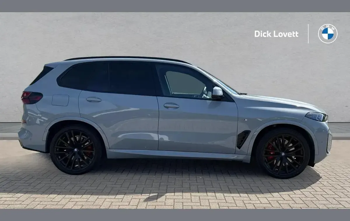 Used BMW X5 M Sport 482 HP (354 kW) 2025 Grey SUV