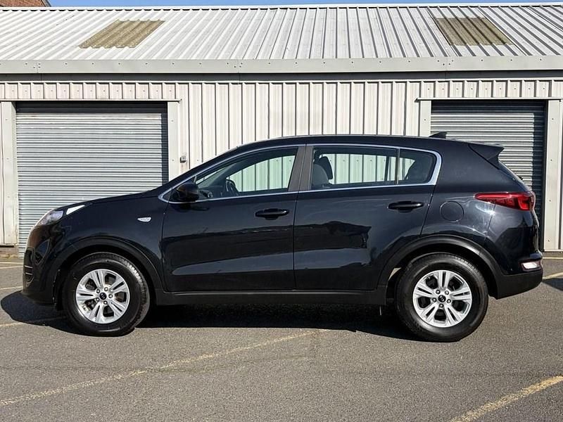 Used Kia Sportage 115 HP (84 kW) 2017 Black SUV