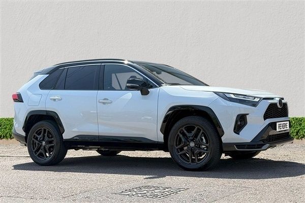 White New 2025 Toyota RAV4 Sport SUV | £42,700 (Fair price) - Image 1/1
