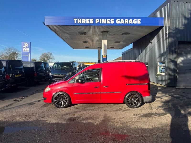 Red Used 2007 VW Caddy MPV | £3,995 (Expensive) - Image 1/4