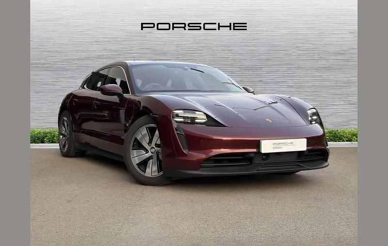 Used Porsche Taycan Sport Turismo 300 kW (408 HP) 2022 Red Estate