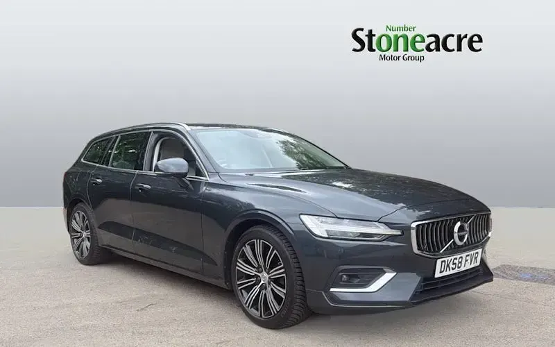Used Volvo V60 Inscription 150 HP (110 kW) 2019 Estate