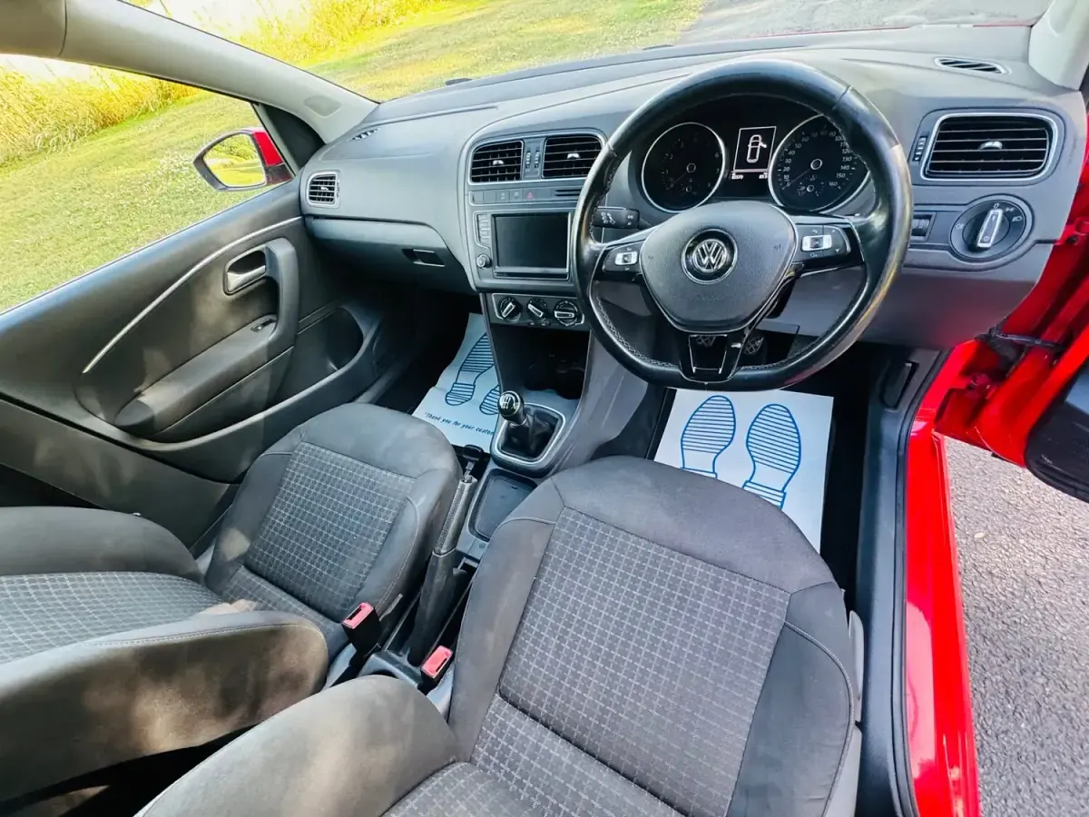 Used VW Polo SE 2014 Red Hatchback