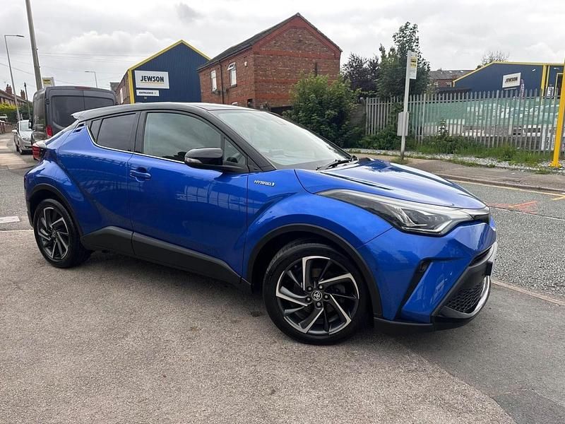 Used Toyota C-HR 184 HP (135 kW) 2020 Blue SUV