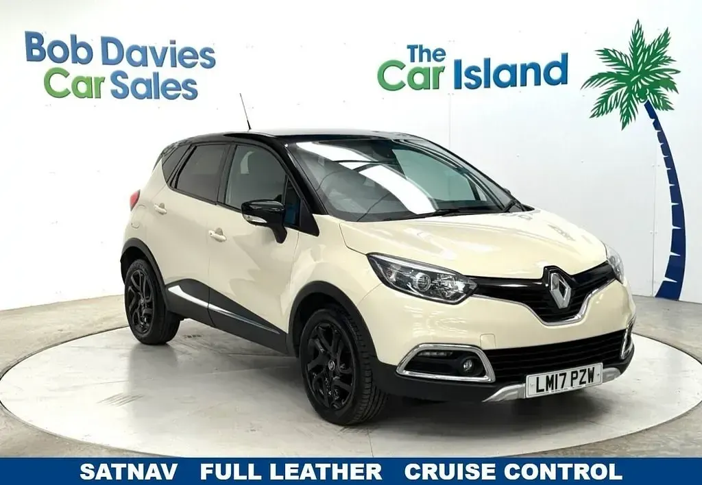 Second-hand Renault Captur Signature 90 CP (66 kW) 2017 Alb SUV