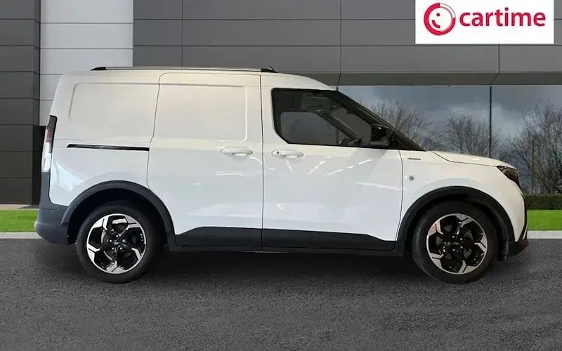 Used Ford Transit Courier Active 125 HP (91 kW) 2026 Van