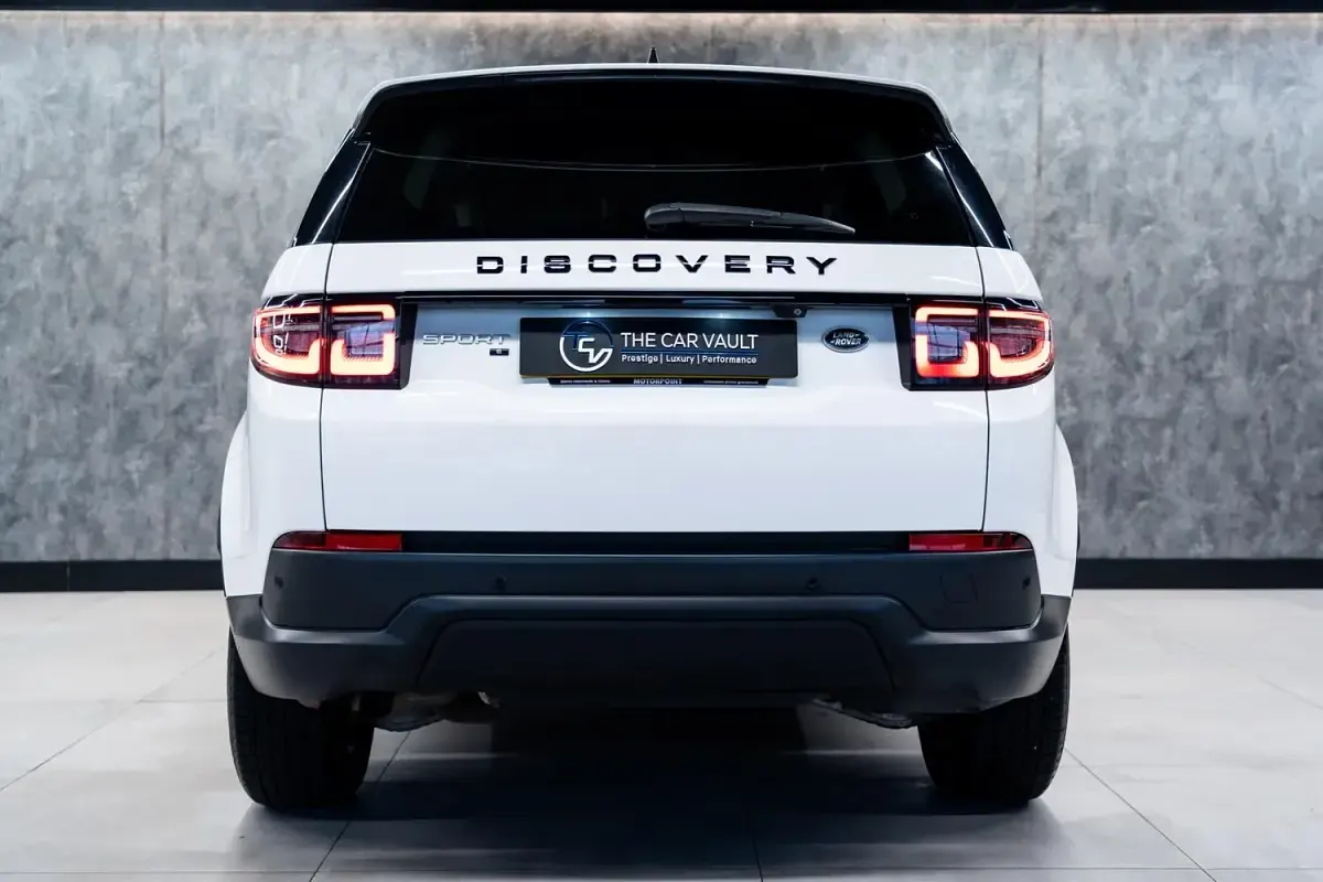 Used Land Rover Discovery Sport S 150 HP (110 kW) 2020 White SUV