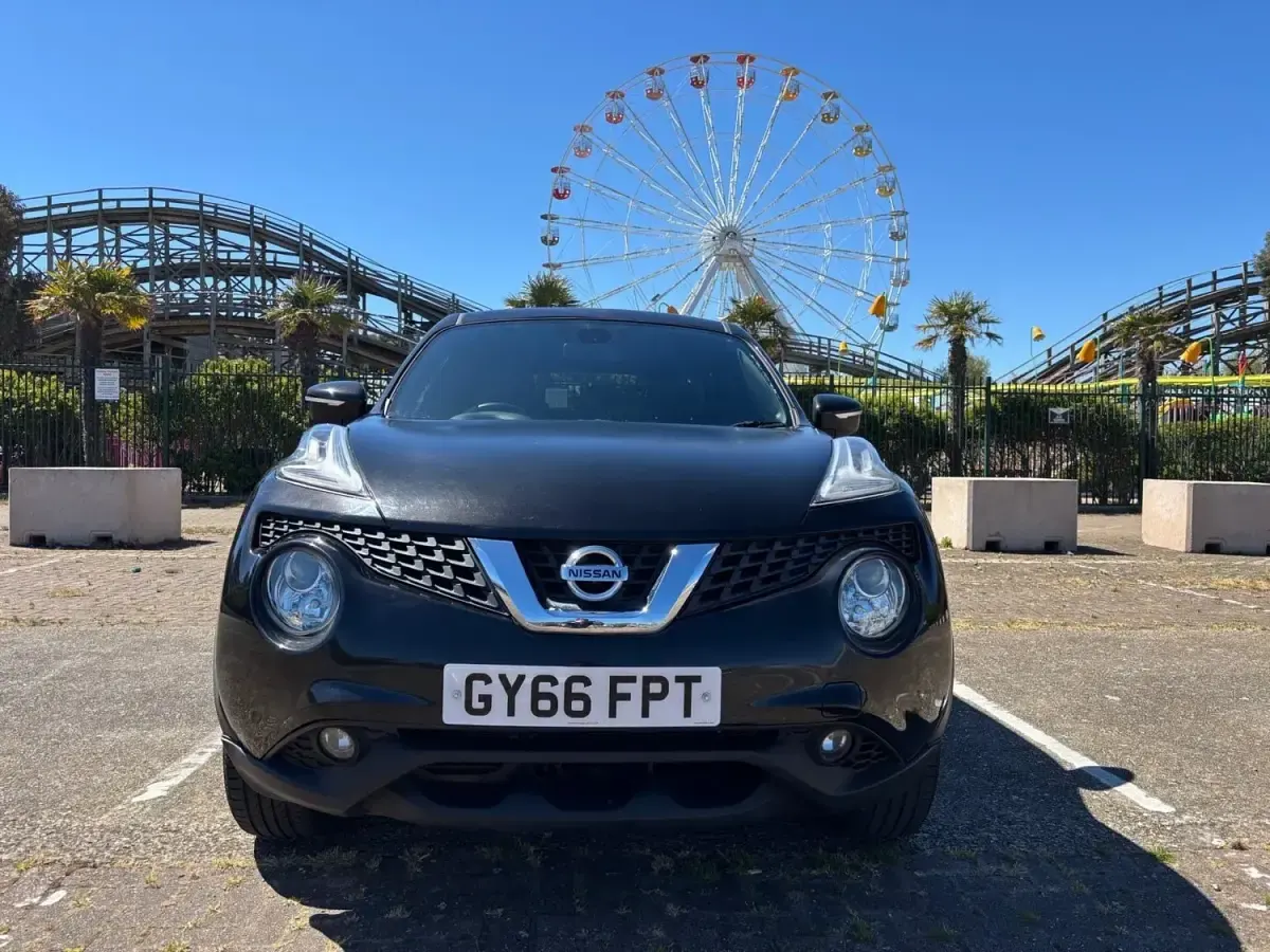 Używany Nissan Juke Tekna 2016 Czarny SUV