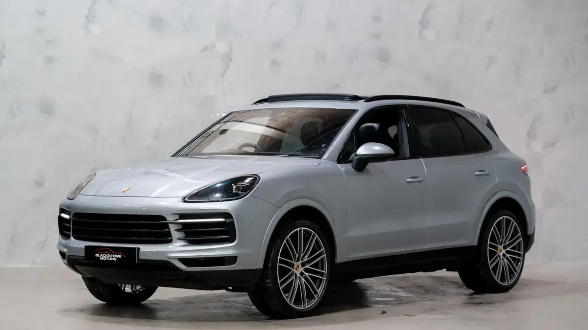 Used Porsche Cayenne 340 HP (250 kW) 2020 Silver SUV