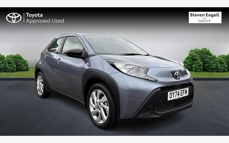 Used 2025 Toyota Aygo PURE Hatchback | £13,557 (Fair price) - Image 1/4
