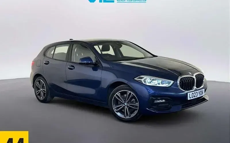 Used BMW 118 Sport Line 136 HP (100 kW) 2023 Hatchback