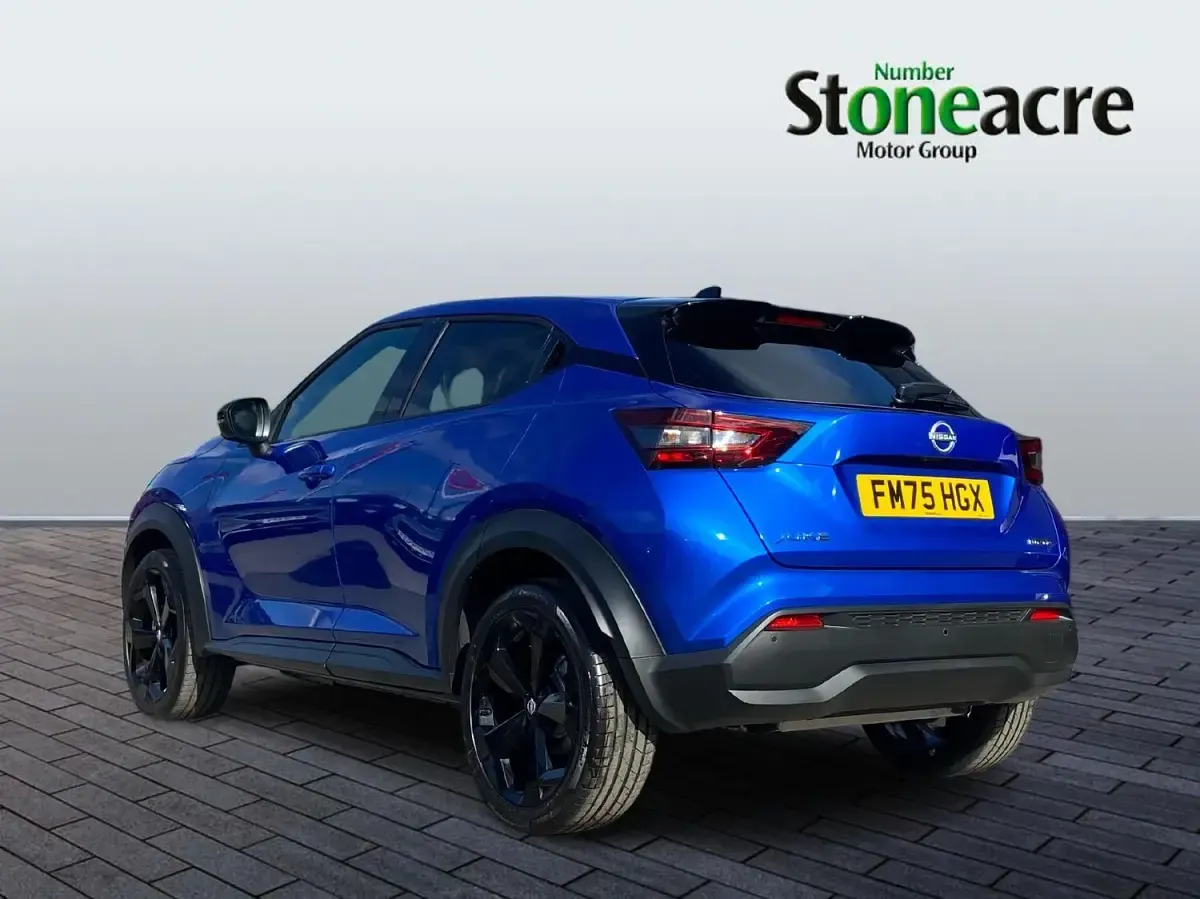 New Nissan Juke Tekna 143 HP (105 kW) 2026 Blue SUV