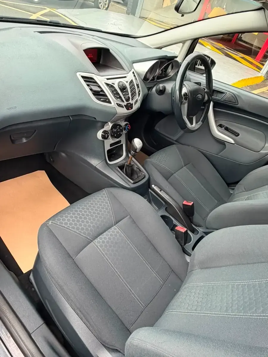 Used Ford Fiesta Zetec 2011 Black Hatchback