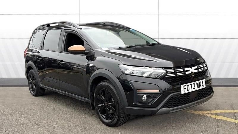 Used Dacia Jogger Extreme 140 HP (102 kW) 2023 Black MPV