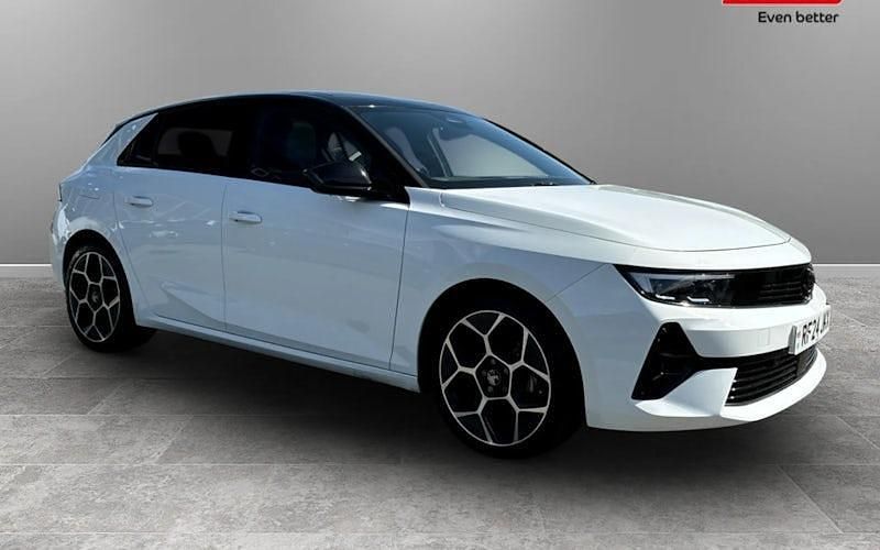 Usado Vauxhall Astra Ultimate 131 HP (96 kW) 2026 Citadino