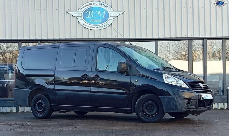 Black Used 2010 Fiat Scudo Van | £1,500 - Image 1/4