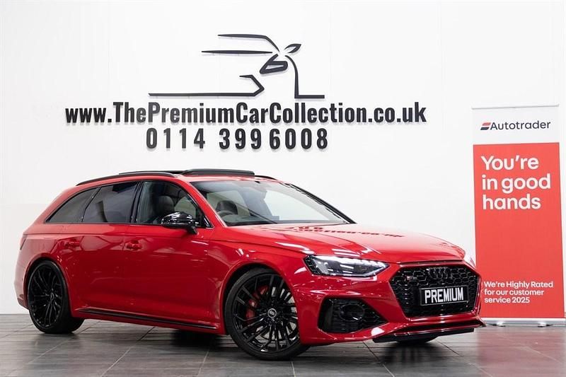 Used Audi RS4 Comfort 450 HP (330 kW) 2022 Red Estate