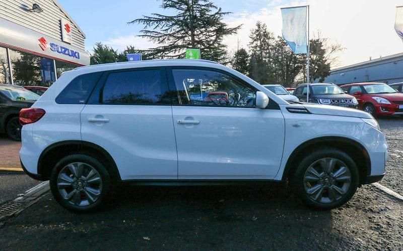 Usado Suzuki Vitara SZ-T 116 CV (85 kW) 2024 SUV