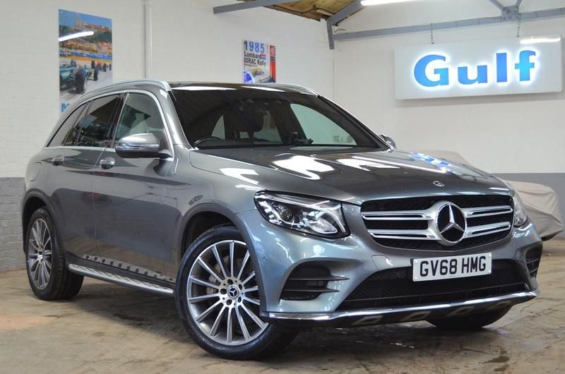 Used Mercedes GLC250 AMG Line Premium 211 HP (155 kW) 2018 Grey Estate
